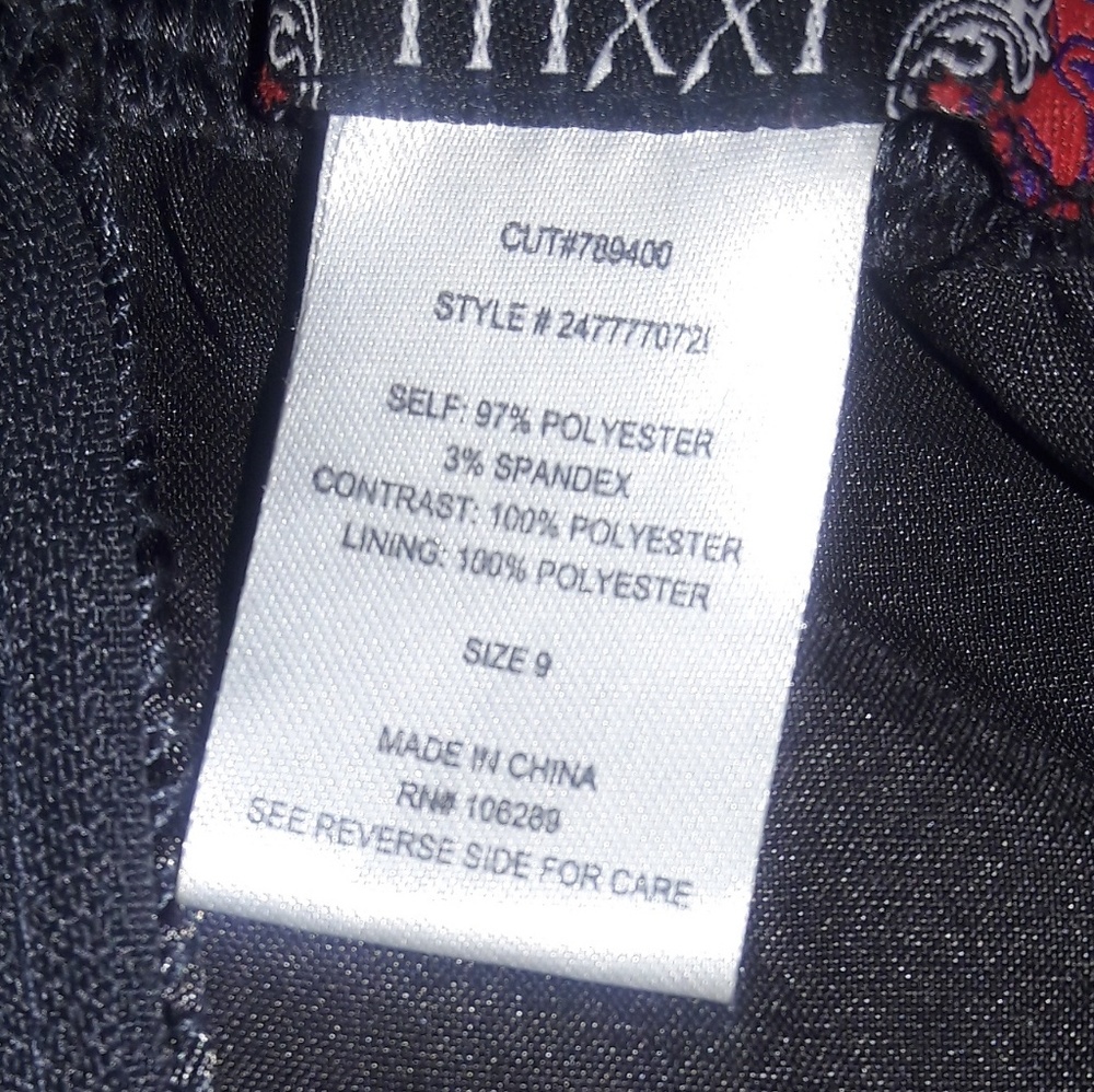 Trixxi Ruffled Strapless Metallic Mini - Picture 7 of 7